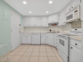 1000 Lowry Street 1f, Delray Beach FL 33483