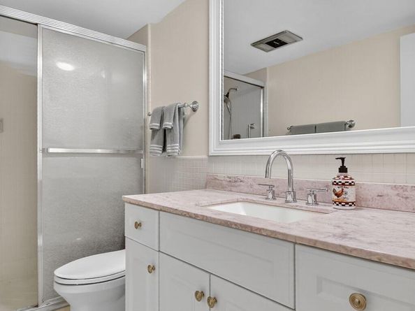1000 Lowry Street 1f, Delray Beach FL 33483