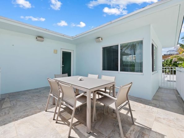 3321 NE 16th Ct, Fort Lauderdale FL 33305