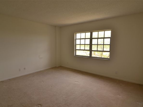 3575 Broken Woods Dr 502, Coral Springs FL 33065