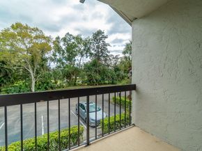11355 Pond View Drive D203, Wellington FL 33414