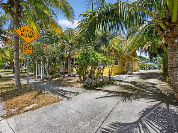 707 46th Street S, West Palm Beach FL 33407