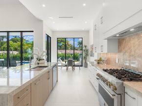 2724 NE 21st Court, Fort Lauderdale FL 33305