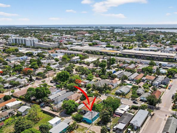 323 S E Street, Lake Worth Beach FL 33460