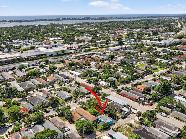 323 S E Street, Lake Worth Beach FL 33460