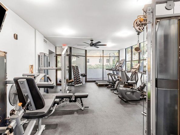 1155 Hillsboro Mile 303, Hillsboro Beach FL 33062