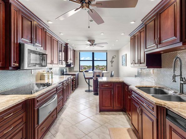 1155 Hillsboro Mile 303, Hillsboro Beach FL 33062