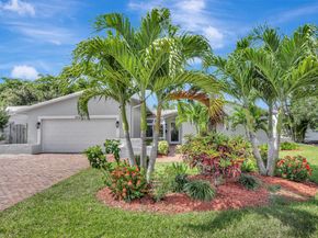 906 SE 10th St, Pompano Beach FL 33060