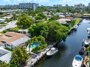 906 SE 10th St, Pompano Beach FL 33060
