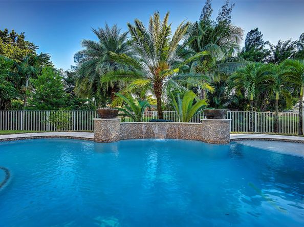 Undisclosed Address #FX-10509692, Davie FL 33328