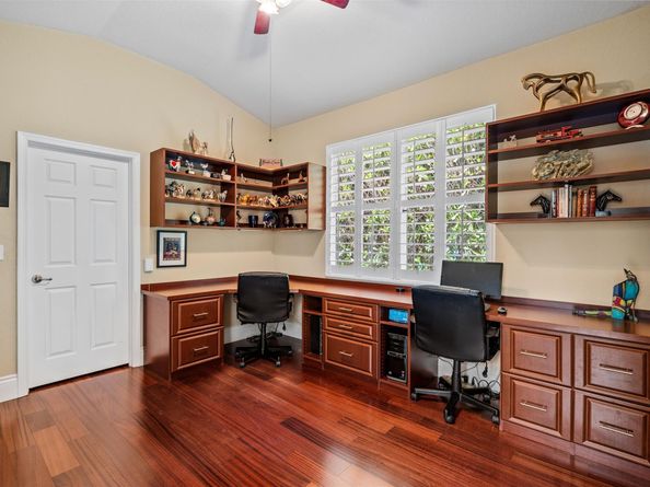Undisclosed Address #FX-10509692, Davie FL 33328
