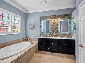 Undisclosed Address #FX-10509692, Davie FL 33328