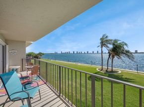 801 Lake Shore Drive 204, Lake Park FL 33403