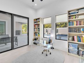 5827 Brookfield Cir W, Hollywood FL 33312