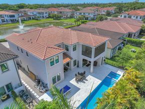 5827 Brookfield Cir W, Hollywood FL 33312