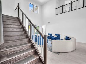 5827 Brookfield Cir W, Hollywood FL 33312