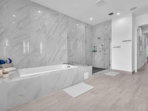 5827 Brookfield Cir W, Hollywood FL 33312