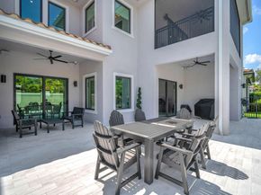5827 Brookfield Cir W, Hollywood FL 33312