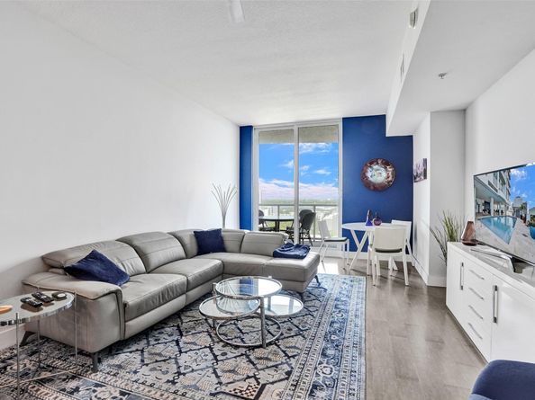 315 NE 3rd Ave 1209, Fort Lauderdale FL 33301