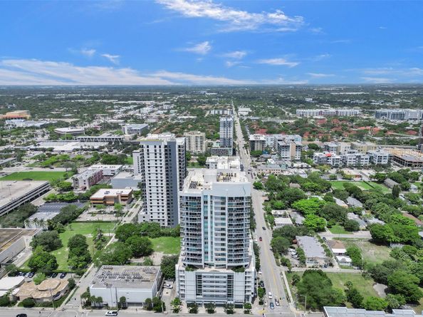 315 NE 3rd Ave 1209, Fort Lauderdale FL 33301