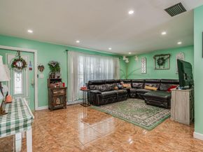 2550 NW 89th Avenue, Sunrise FL 33322