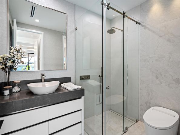 2849 NE 29th St, Fort Lauderdale FL 33306