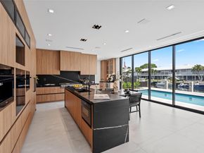 2849 NE 29th St, Fort Lauderdale FL 33306