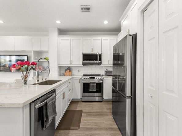 5850 NW 42nd Terrace, Boca Raton FL 33496