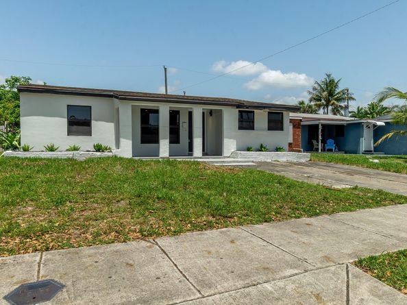 5409 NE 4th Avenue, Fort Lauderdale FL 33334