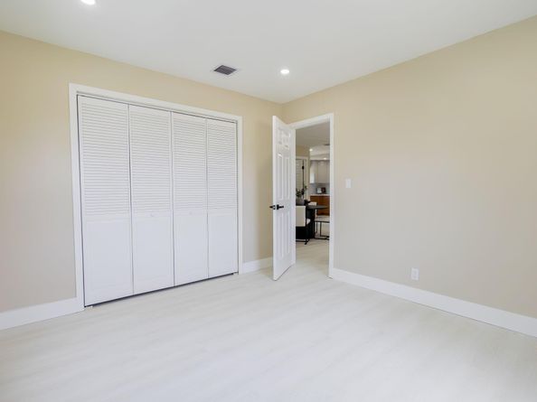 5409 NE 4th Avenue, Fort Lauderdale FL 33334