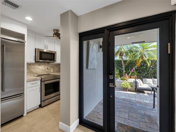 17 Port Side Dr 17A, Fort Lauderdale FL 33316
