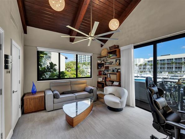 17 Port Side Dr 17A, Fort Lauderdale FL 33316