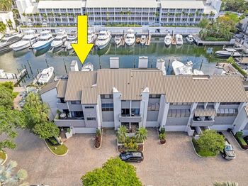 17 Port Side Dr