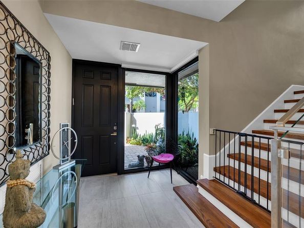 17 Port Side Dr 17A, Fort Lauderdale FL 33316
