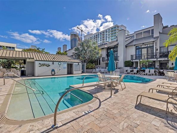 17 Port Side Dr 17A, Fort Lauderdale FL 33316