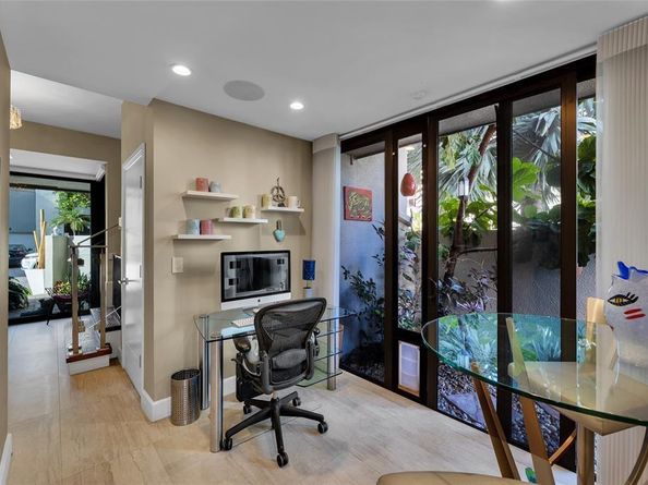 17 Port Side Dr 17A, Fort Lauderdale FL 33316