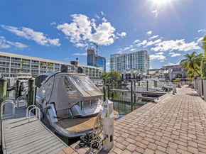 17 Port Side Dr 17A, Fort Lauderdale FL 33316