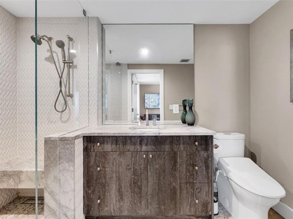 17 Port Side Dr 17A, Fort Lauderdale FL 33316