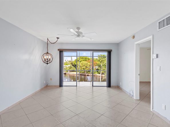 2970 NE 16th Avenue 314, Oakland Park FL 33334
