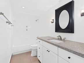 2970 NE 16th Avenue 314, Oakland Park FL 33334