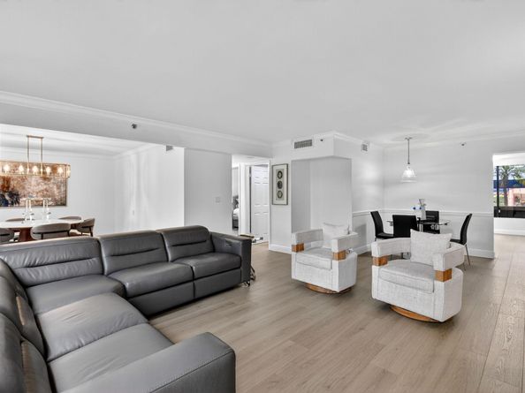 7186 Promenade 102 Drive 102, Boca Raton FL 33433
