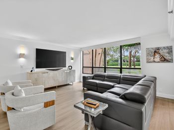 7186 Promenade 102 Drive