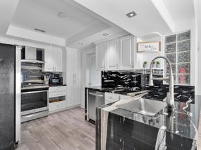 5280 NE 19th Avenue, Fort Lauderdale FL 33308