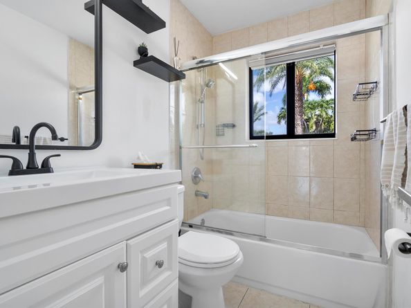 5280 NE 19th Avenue, Fort Lauderdale FL 33308
