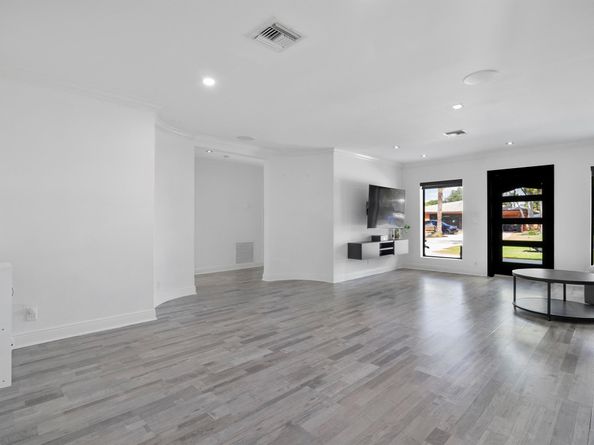 5280 NE 19th Avenue, Fort Lauderdale FL 33308