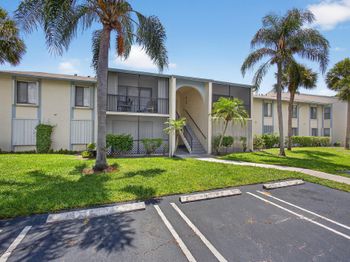 1104 Green Pine Boulevard