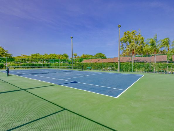 1104 Green Pine Boulevard D2, West Palm Beach FL 33409