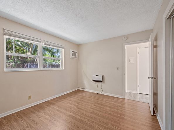 201 S J Street 3, Lake Worth Beach FL 33460