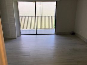 65 Deer Creek Rd 102, Deerfield Beach FL 33442