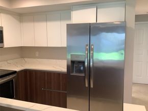 65 Deer Creek Rd 102, Deerfield Beach FL 33442